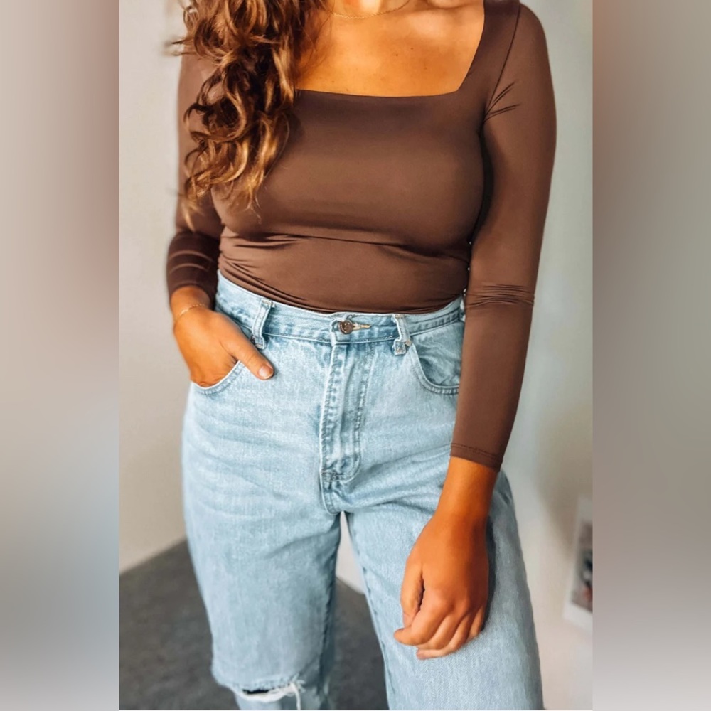 Brown square neck top- NWT
